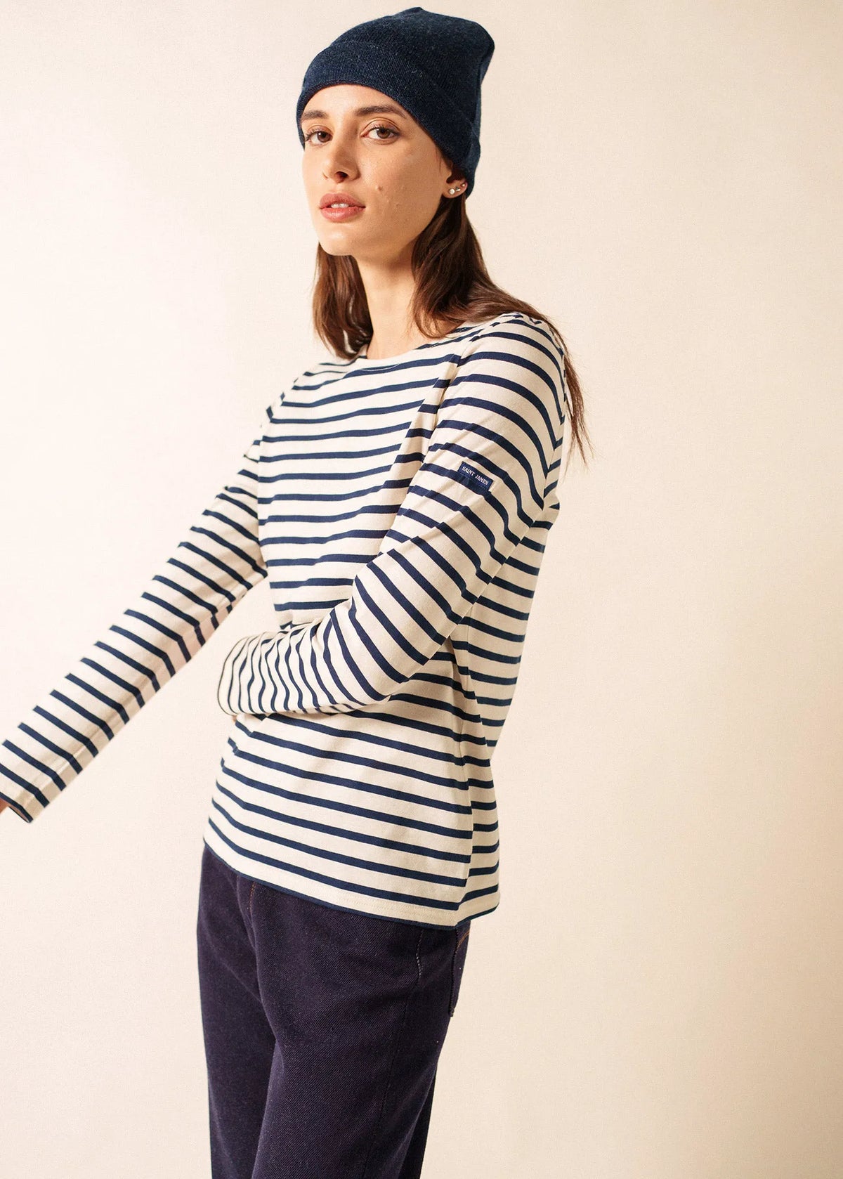 ECRU / NAVY