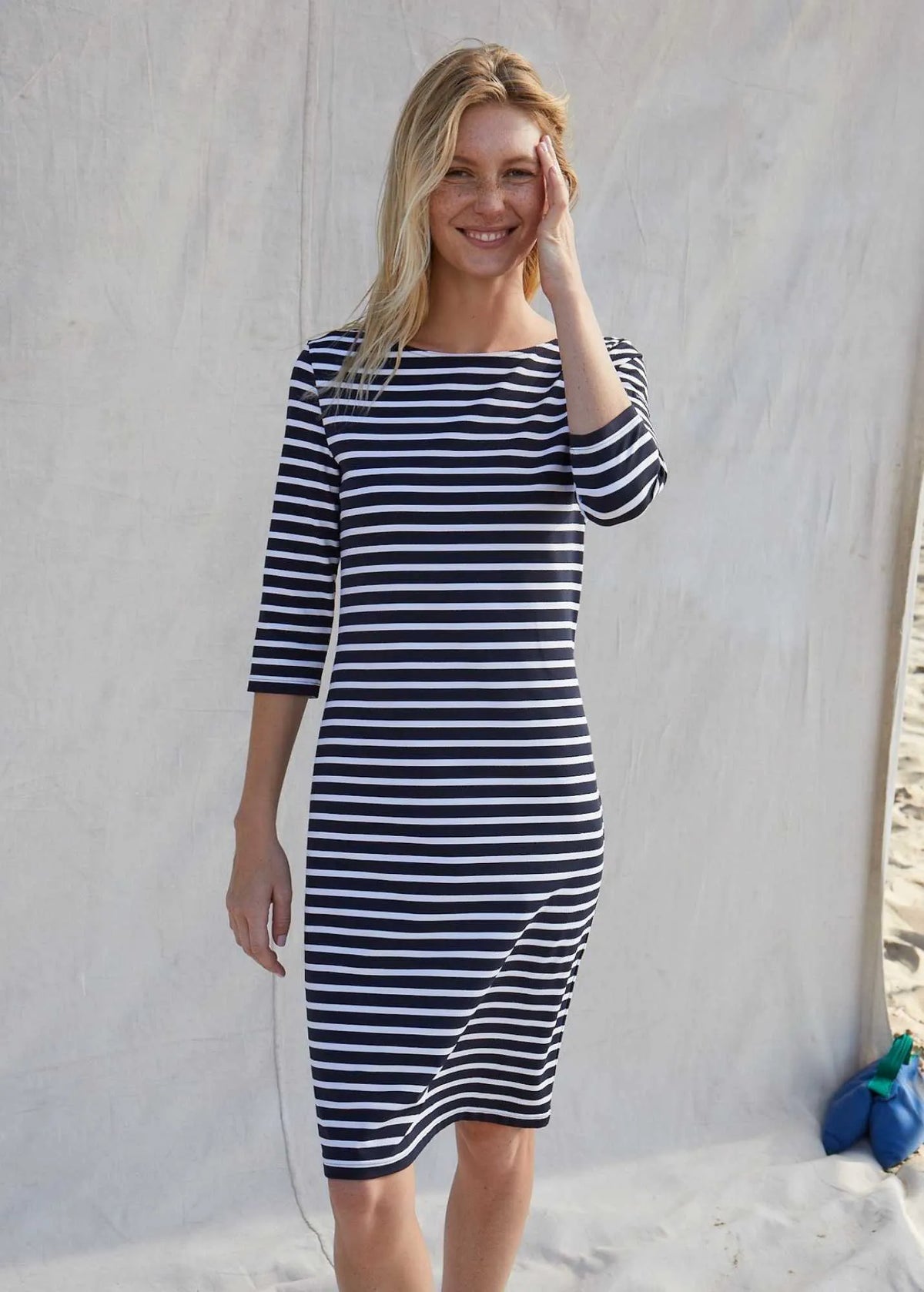 NAVY / WHITE