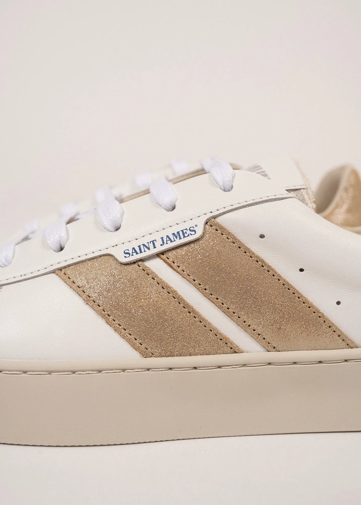 WHITE / GOLD LUREX