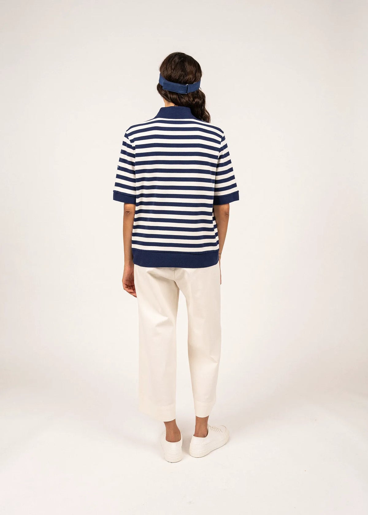 INDIGO / IVORY