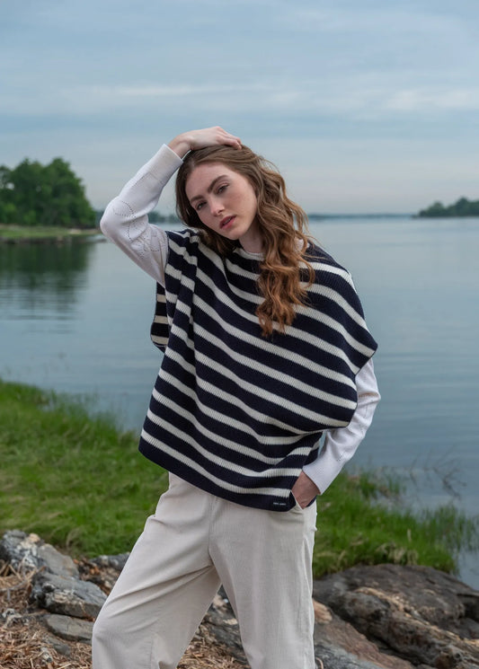 NAVY / IVORY