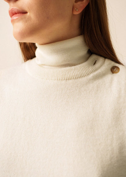 WINTER WHITE