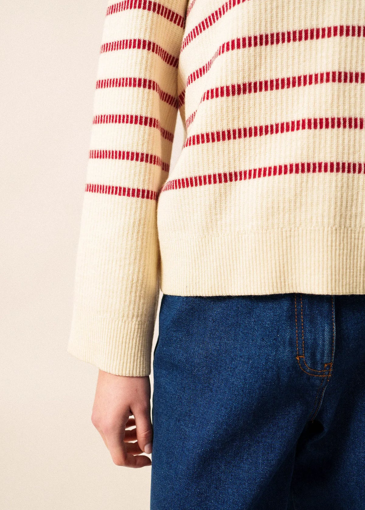 ECRU / MAROON