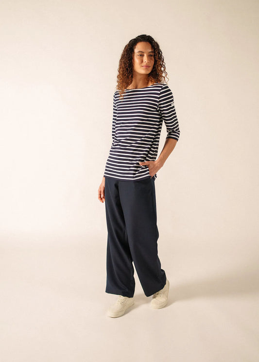 NAVY / WHITE