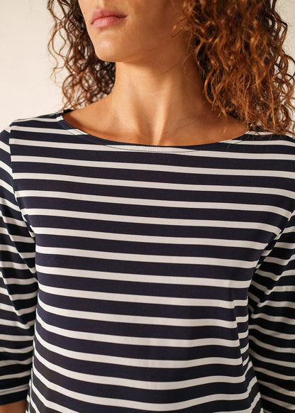NAVY / WHITE