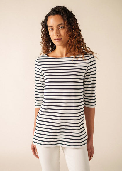 WHITE / NAVY