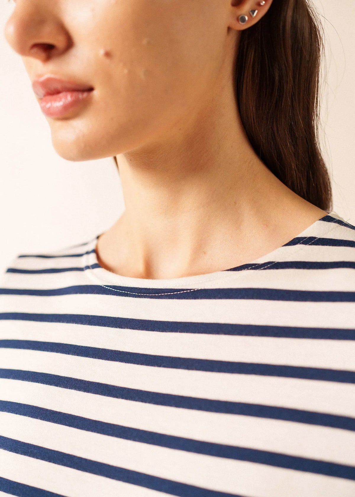 ECRU / NAVY