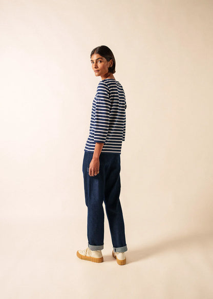 NAVY / WHITE