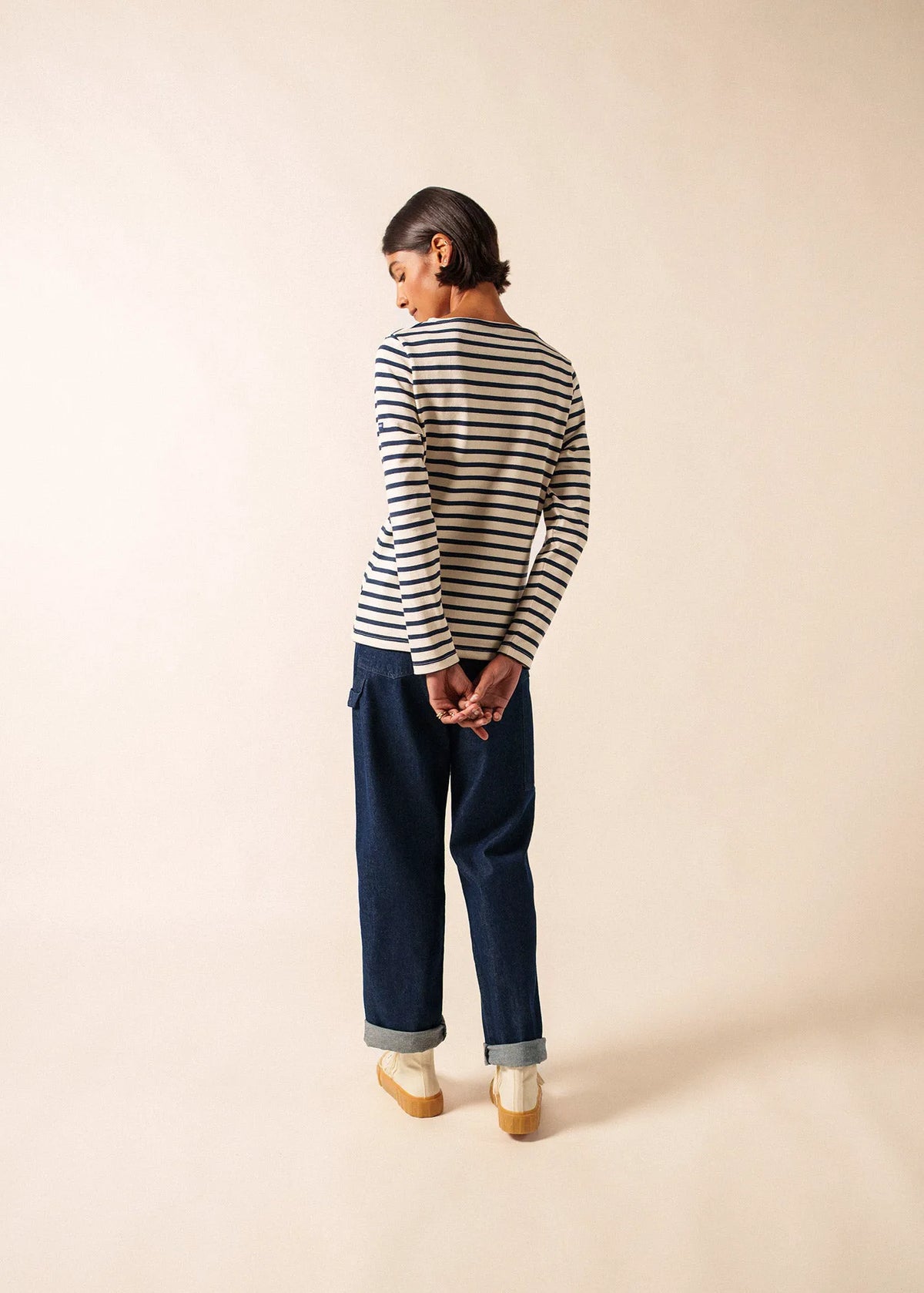 ECRU / NAVY