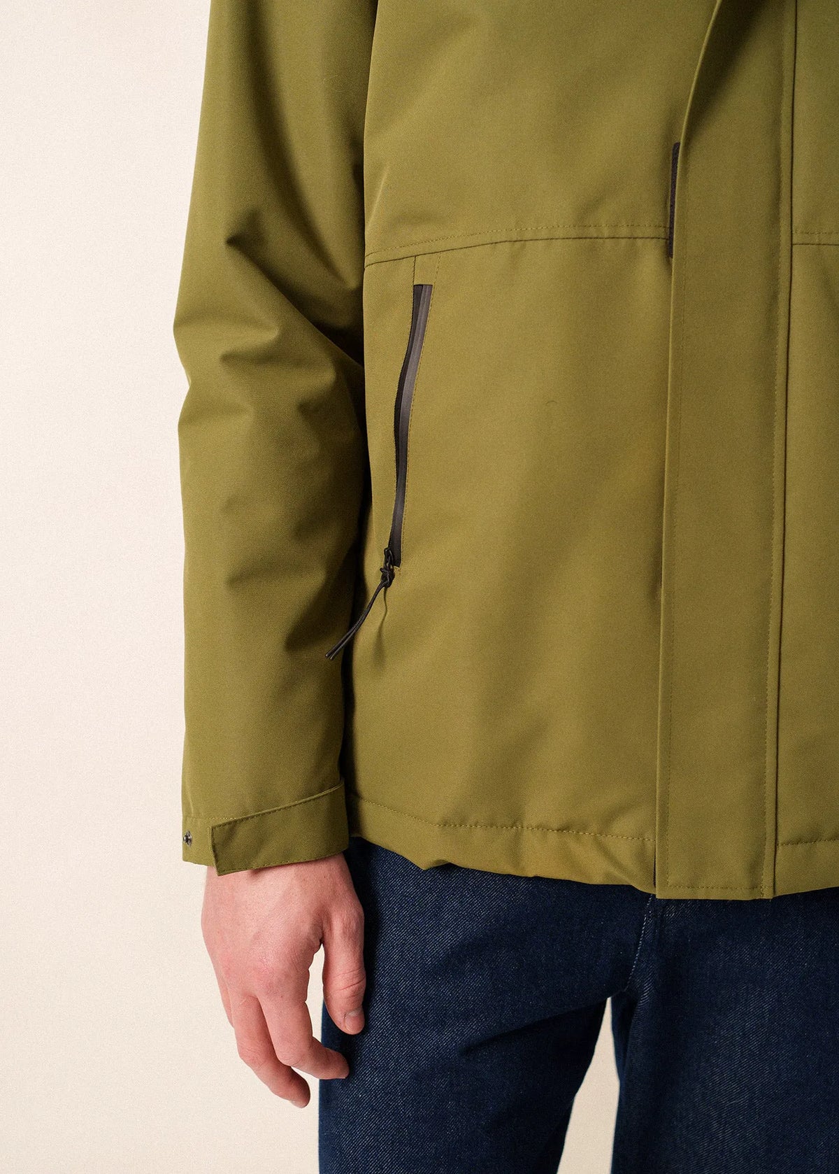 OLIVE GREEN