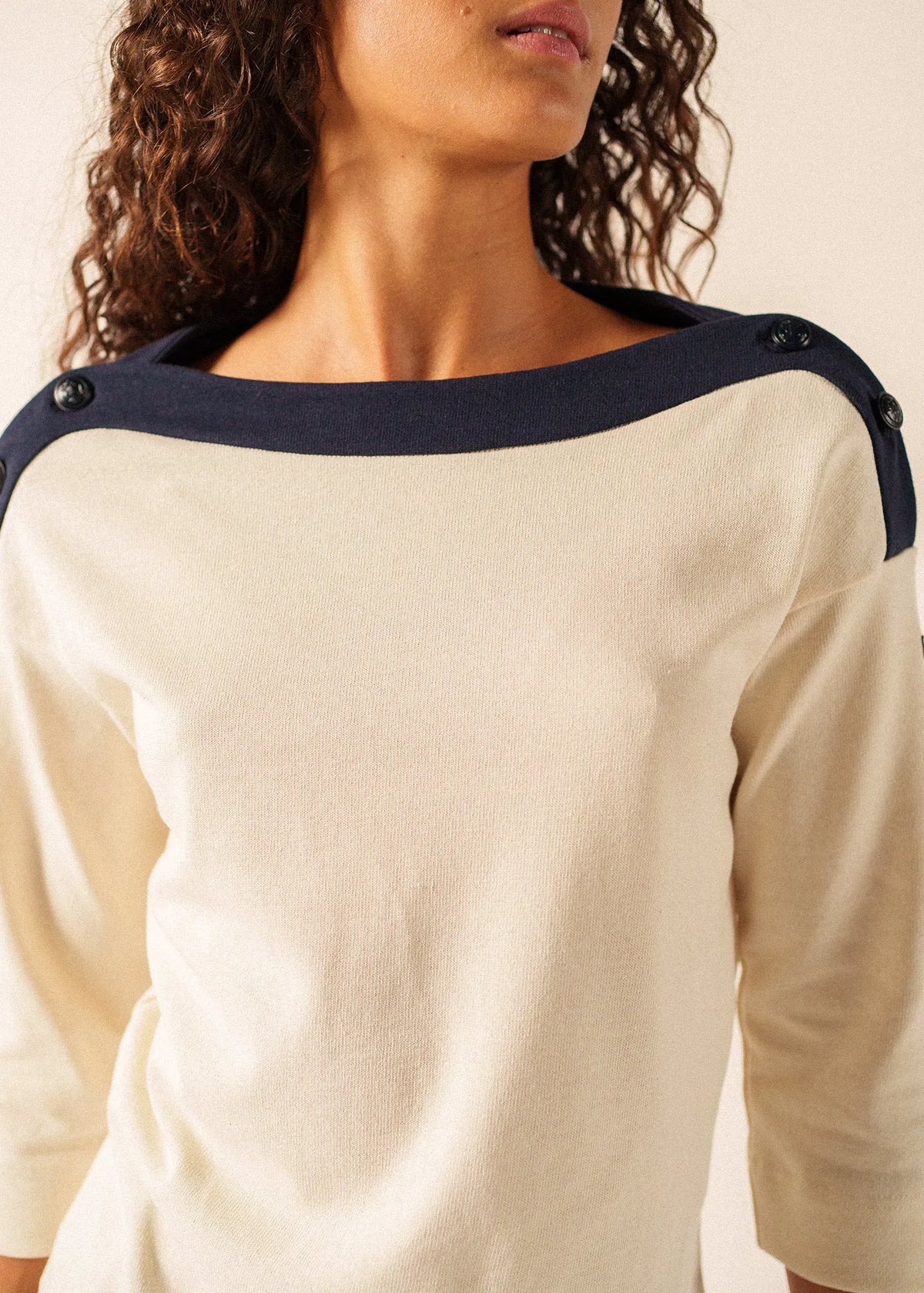 ECRU / NAVY