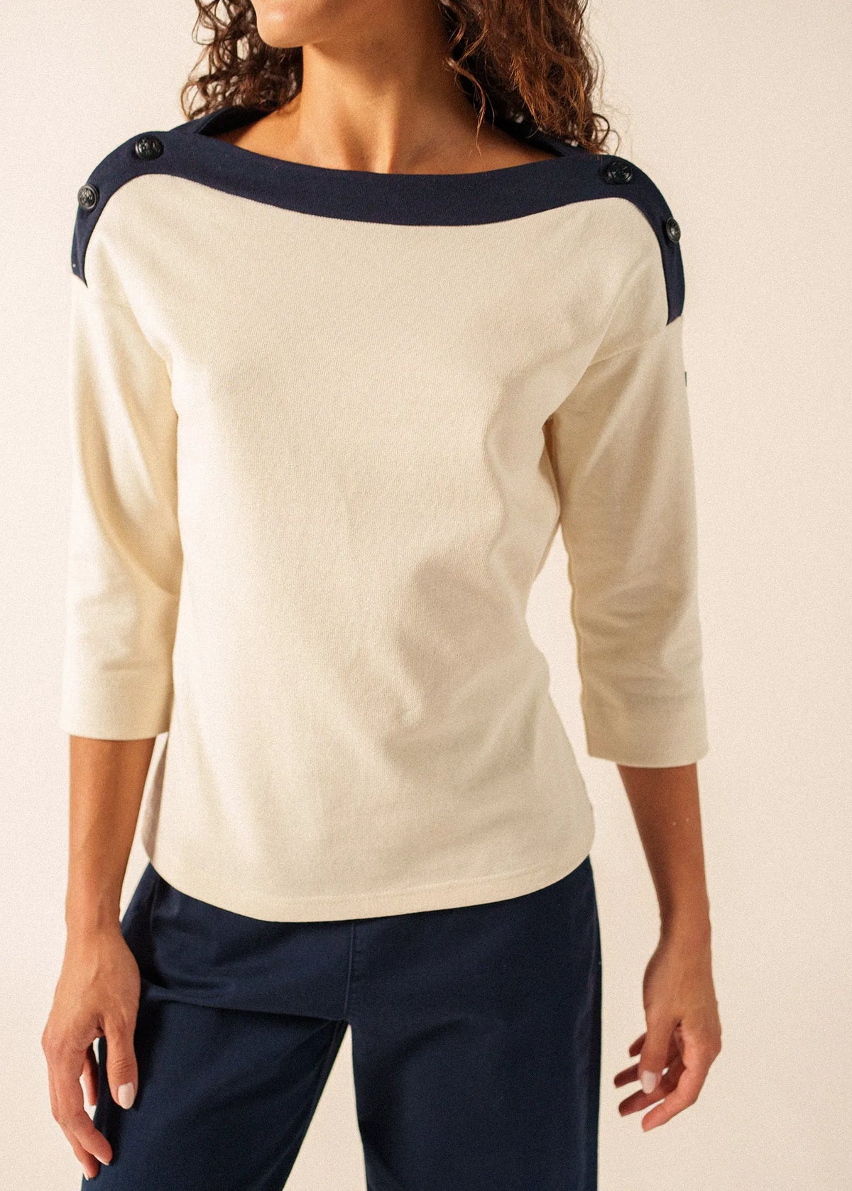 ECRU / NAVY