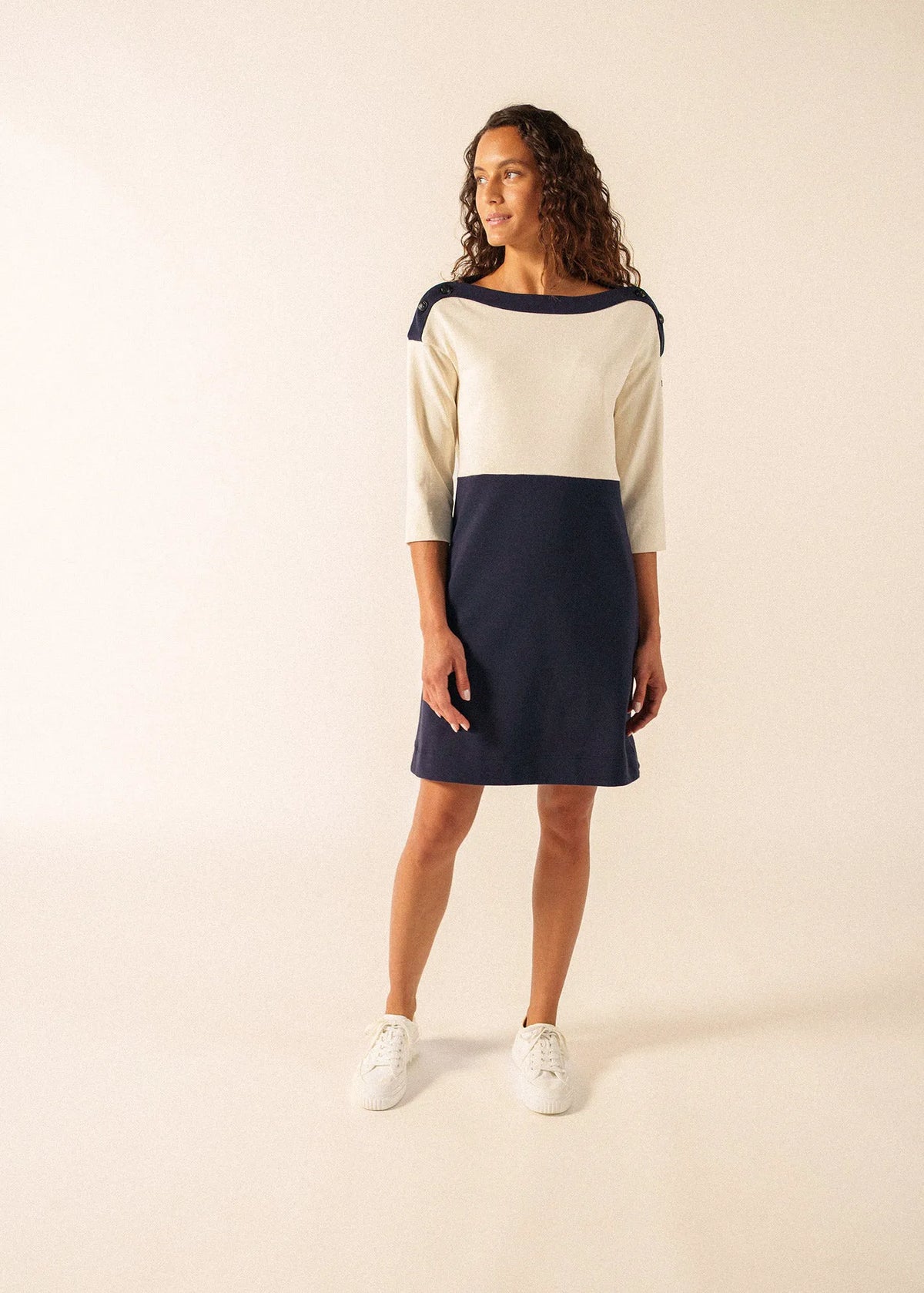 NAVY / ECRU