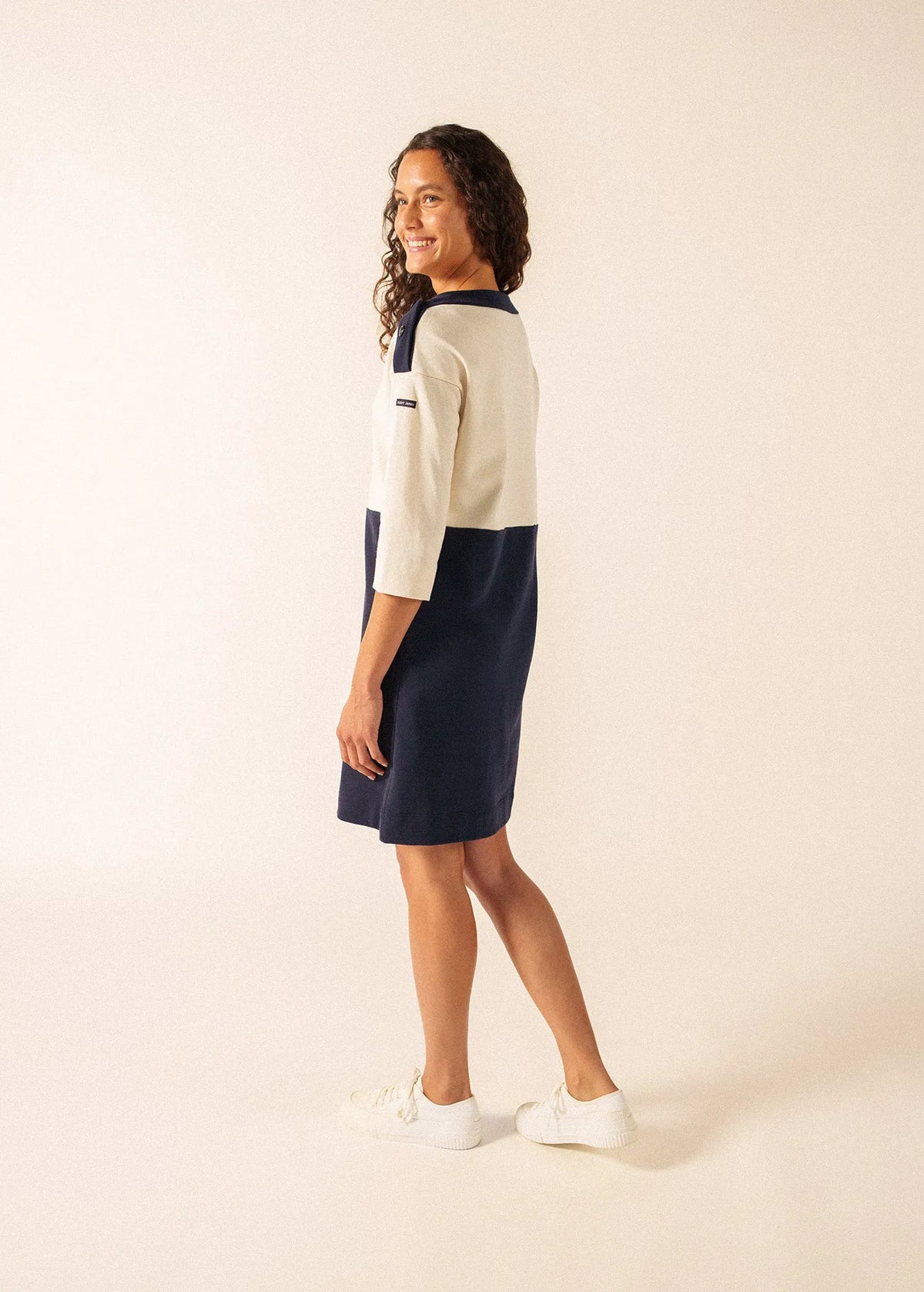 NAVY / ECRU