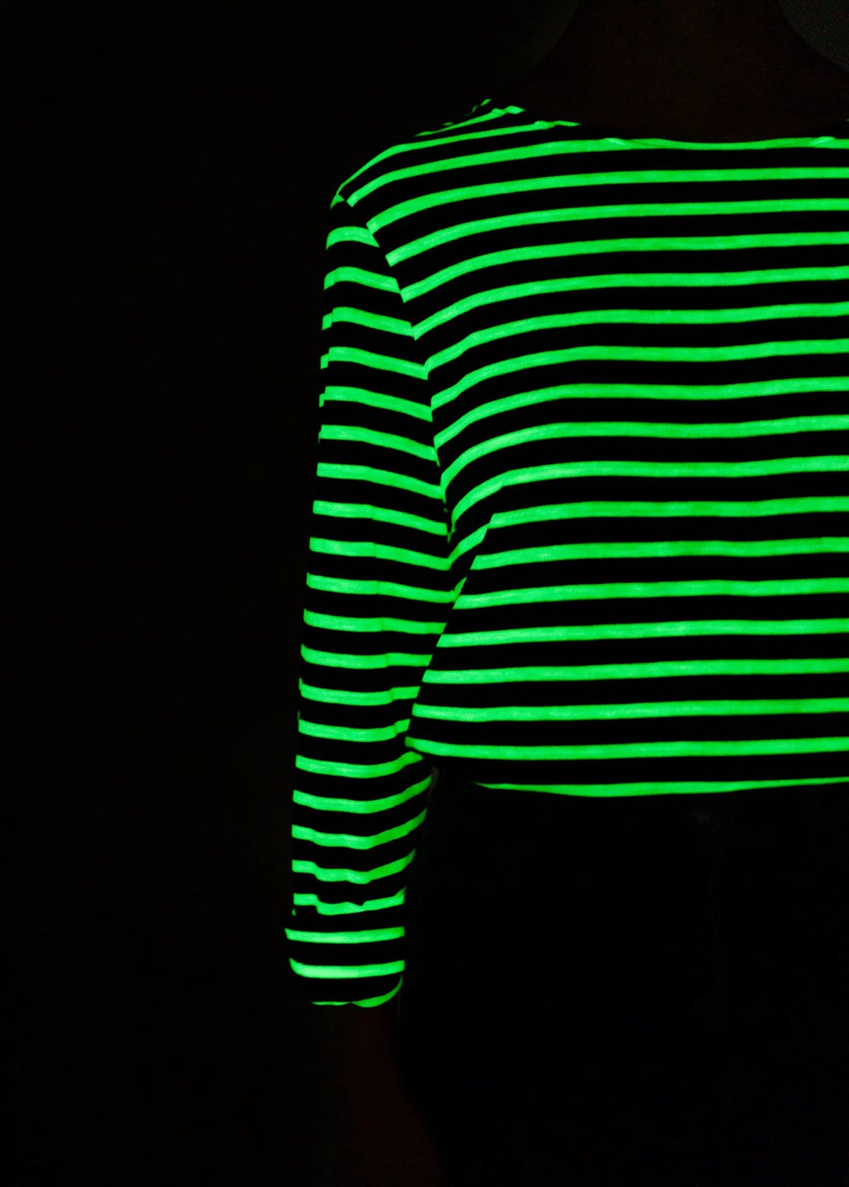 NAVY / GLOW