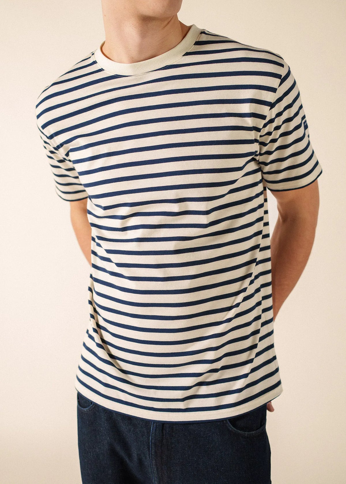 ECRU / NAVY