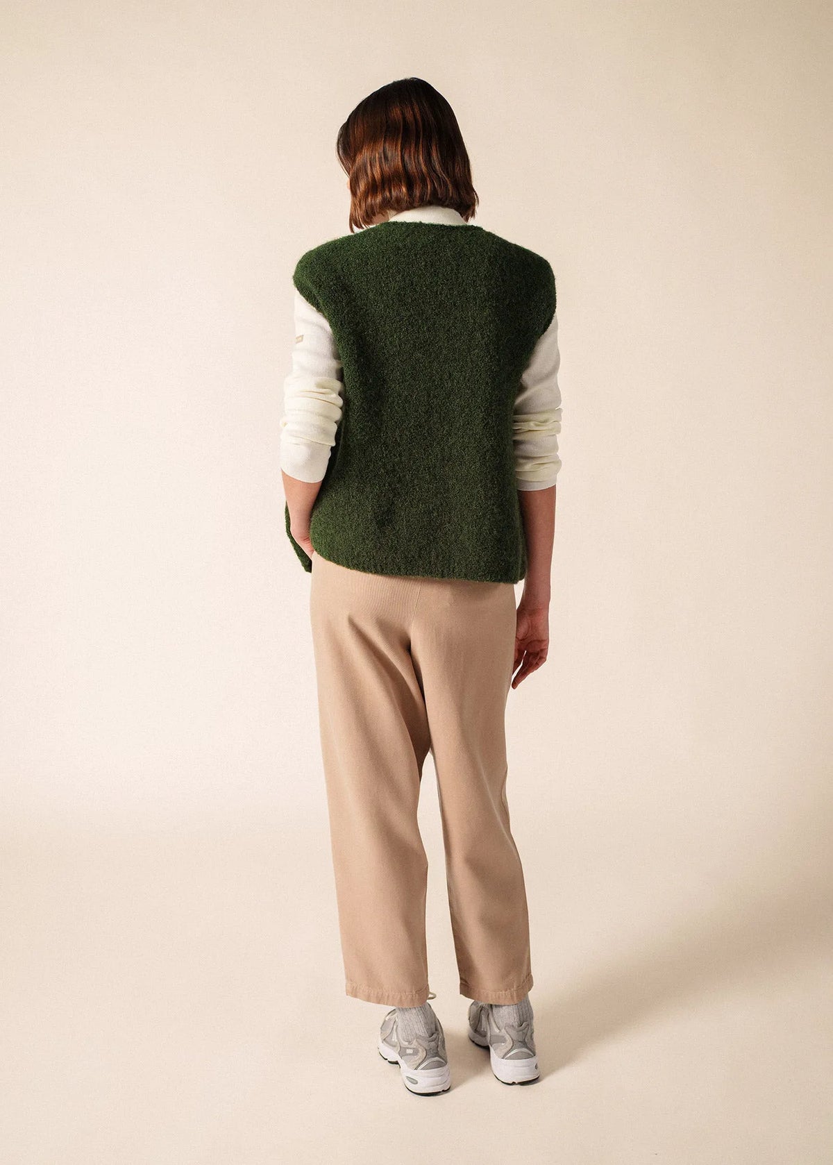MOSS GREEN