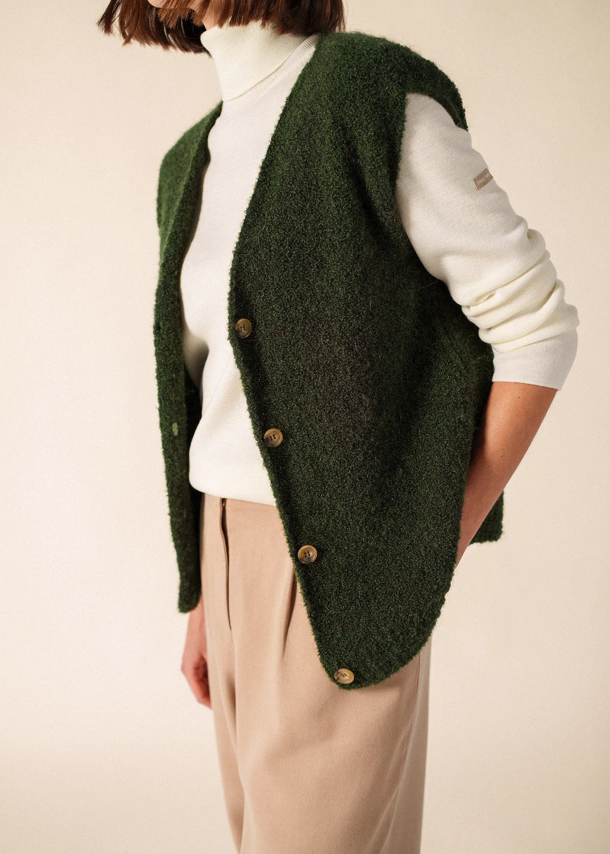 MOSS GREEN