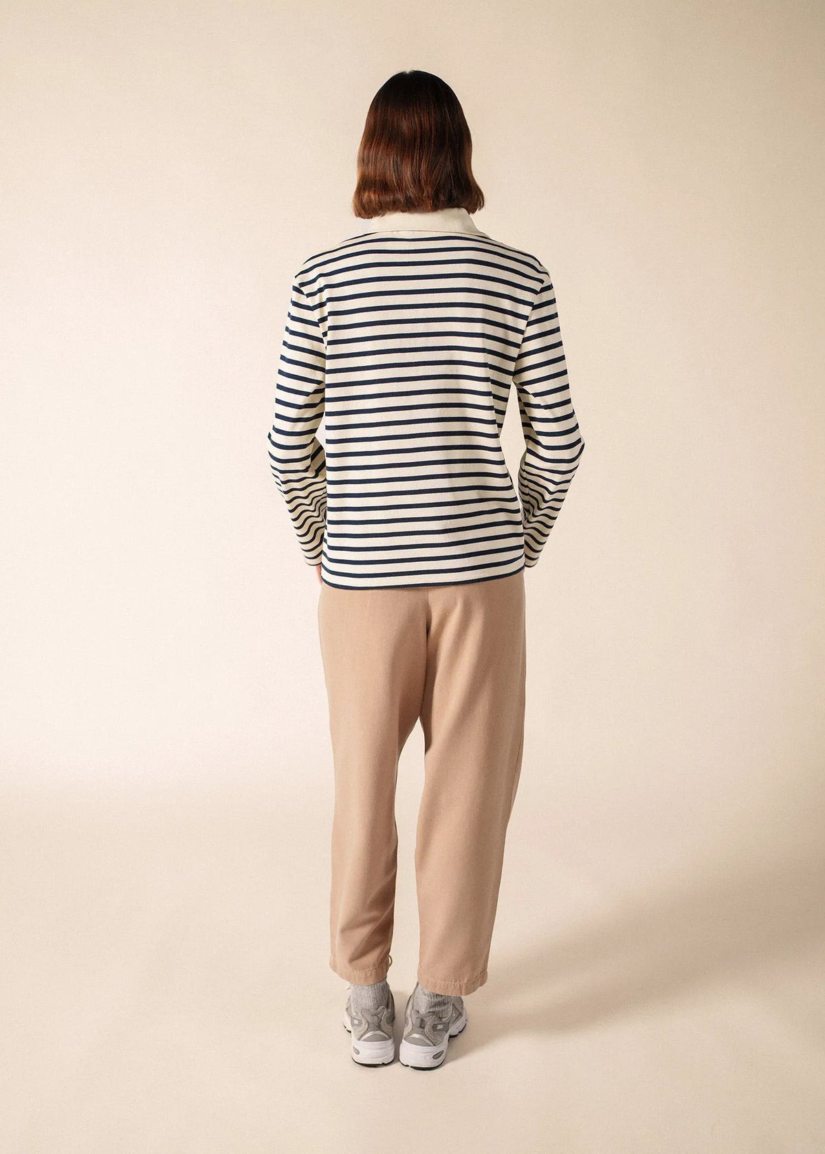 ECRU / NAVY