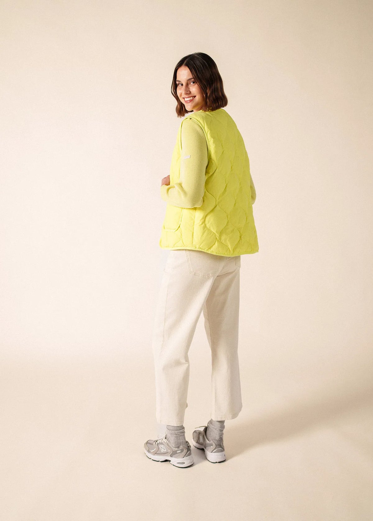 BUTTER YELLOW