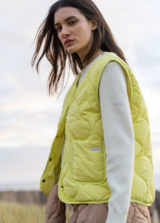 BUTTER YELLOW
