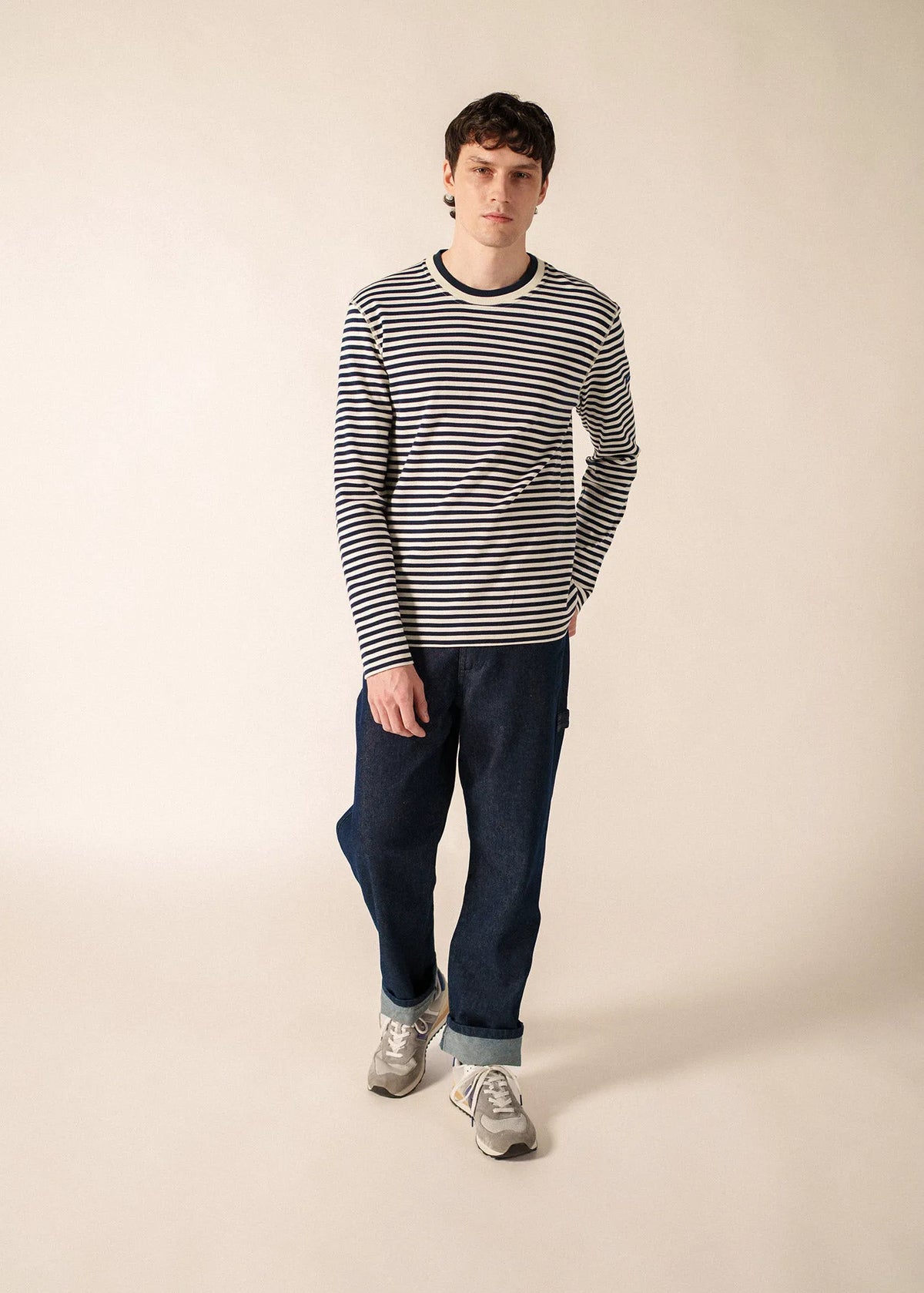 IVORY / NAVY