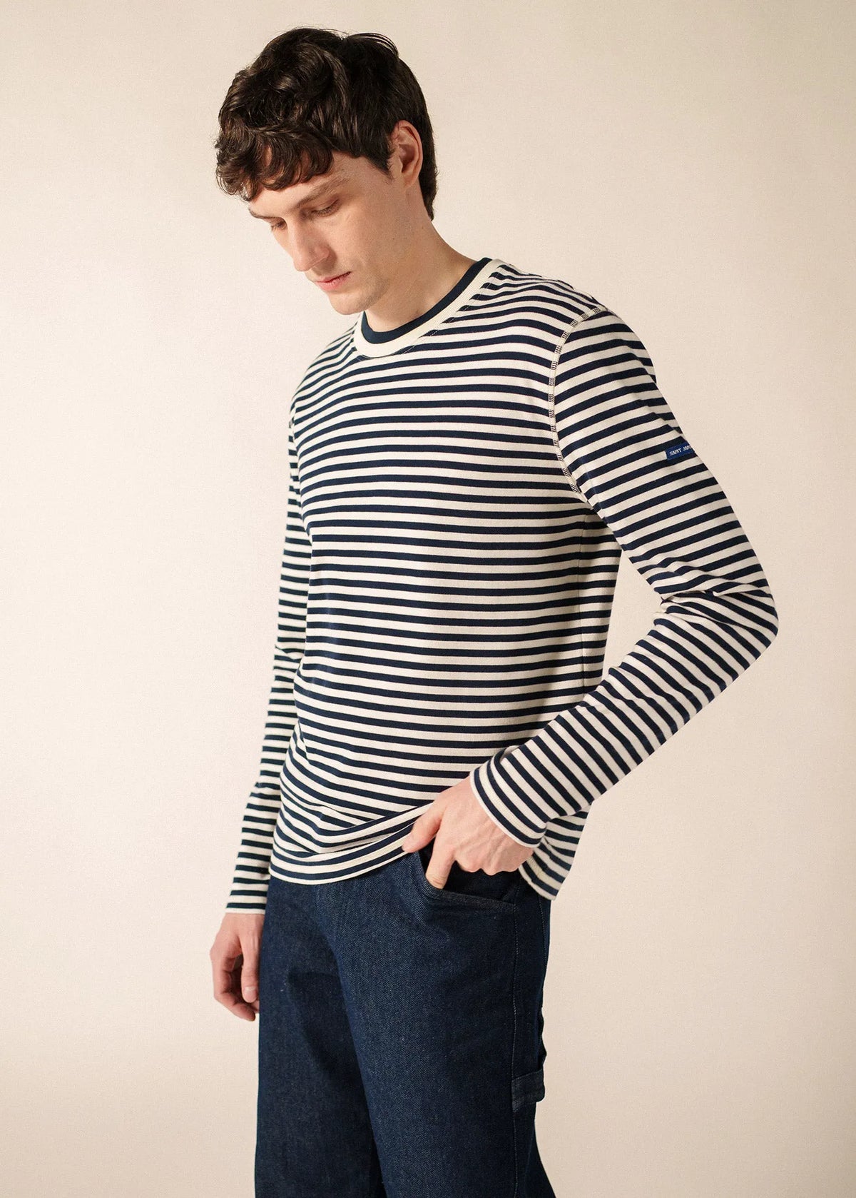 IVORY / NAVY
