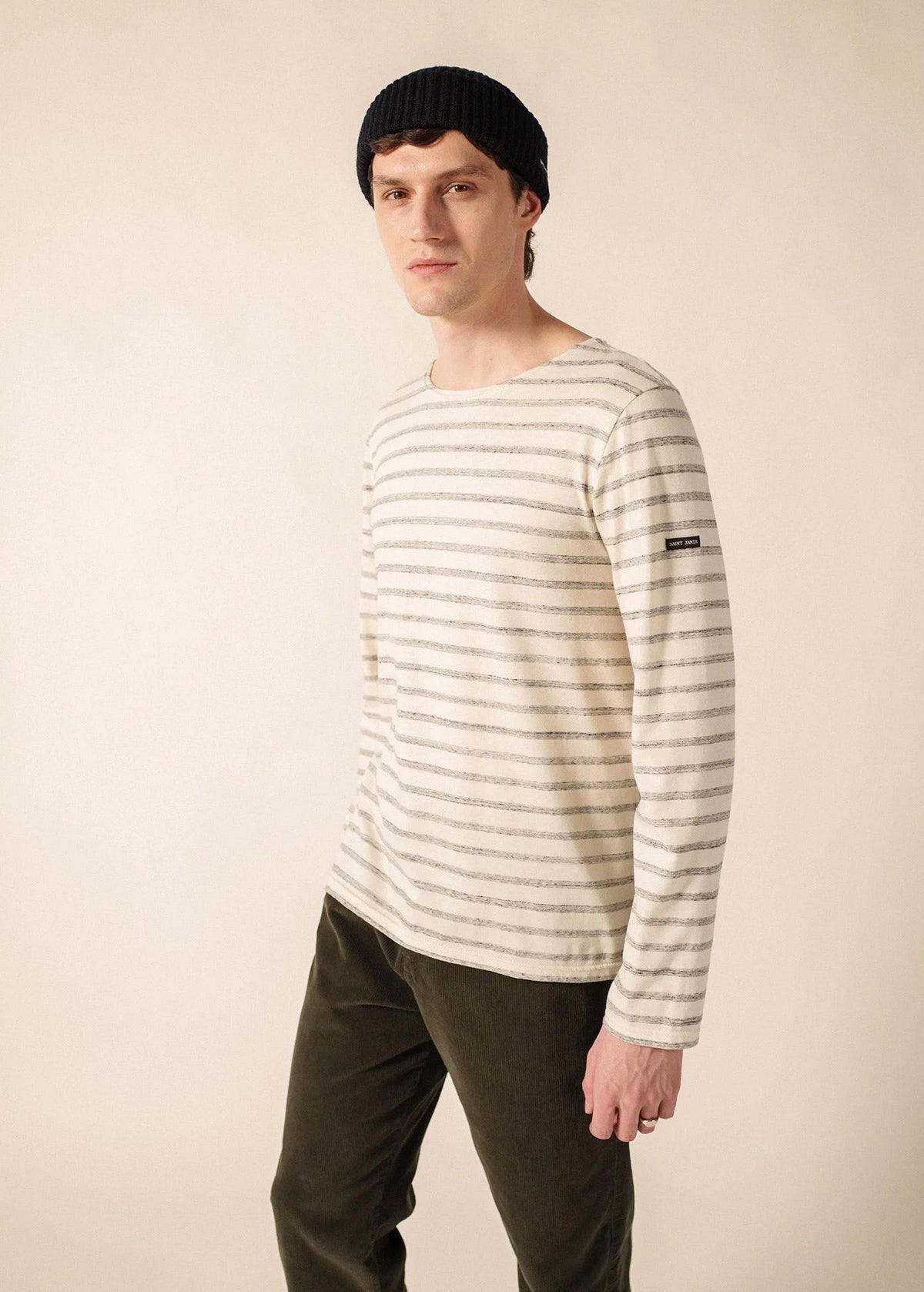 ECRU / GRAY