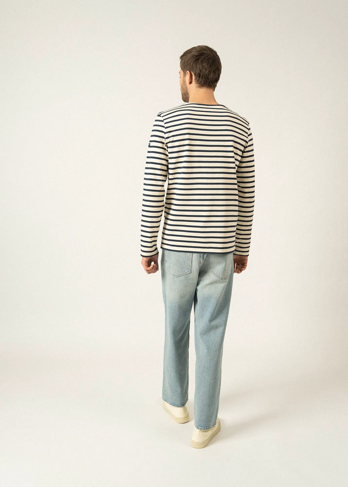 ECRU / NAVY