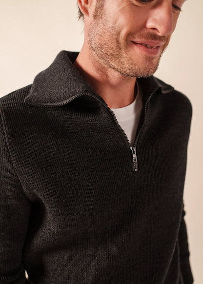 DARK GRAY