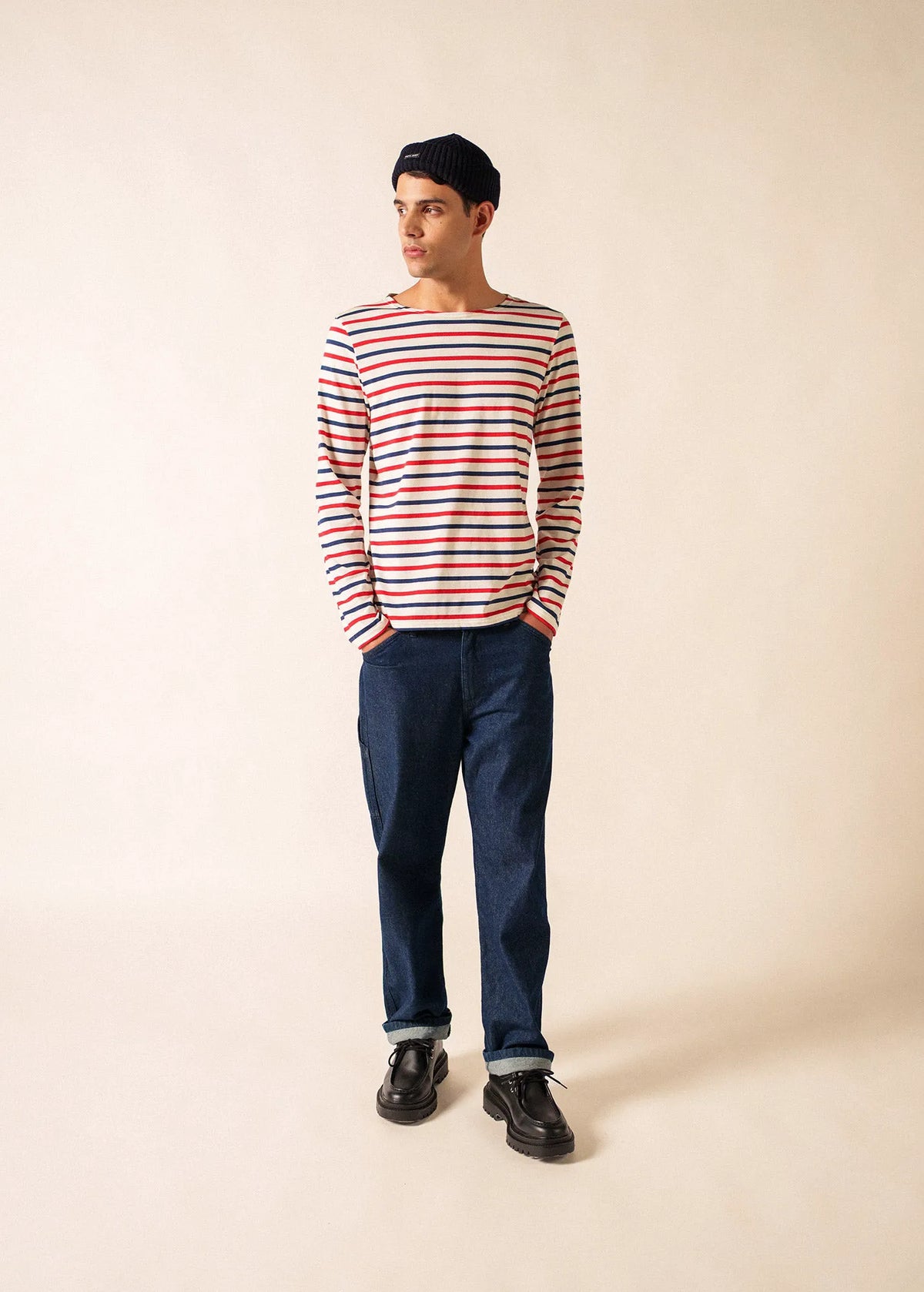 ECRU / NAVY / RED