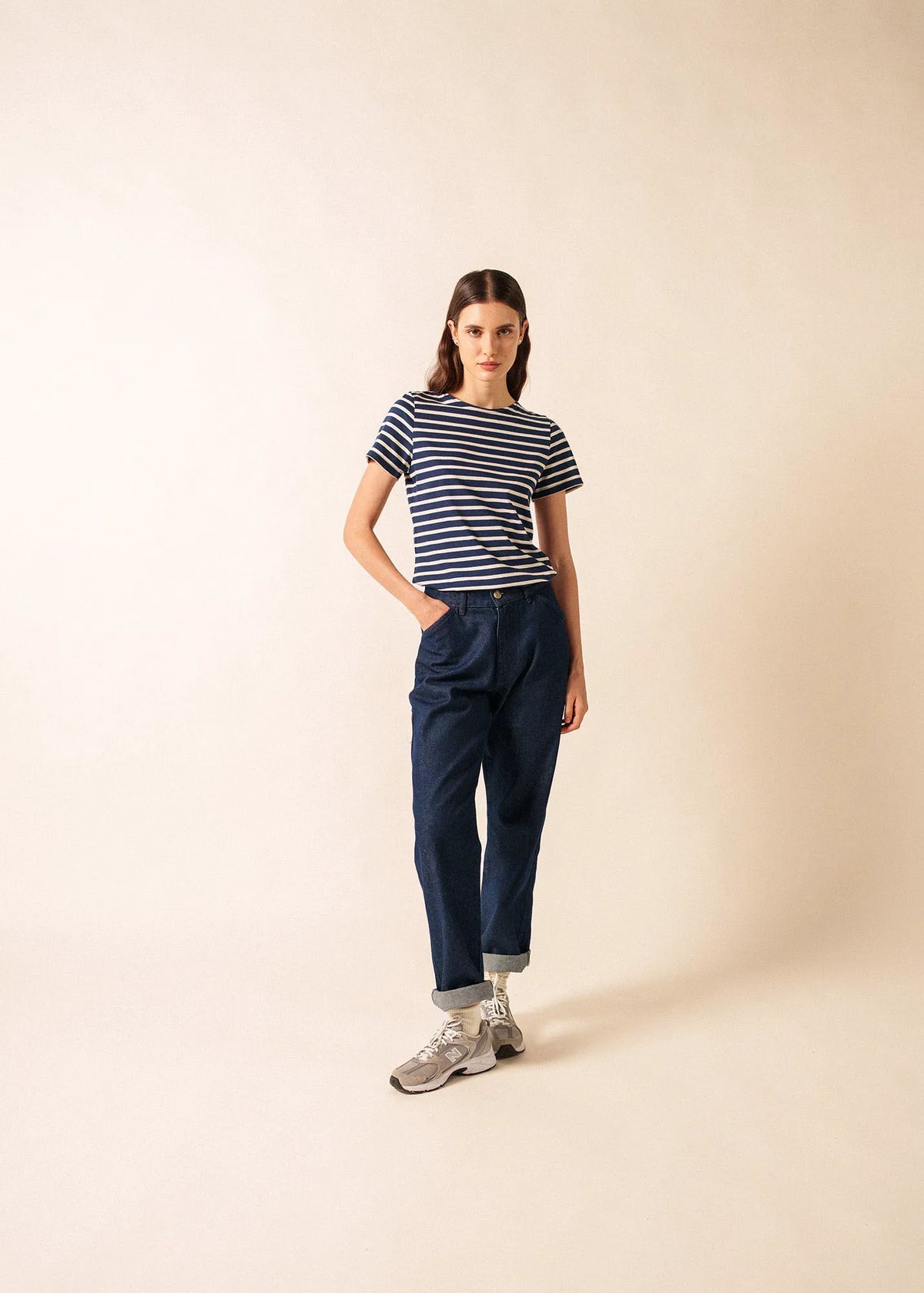 NAVY / ECRU