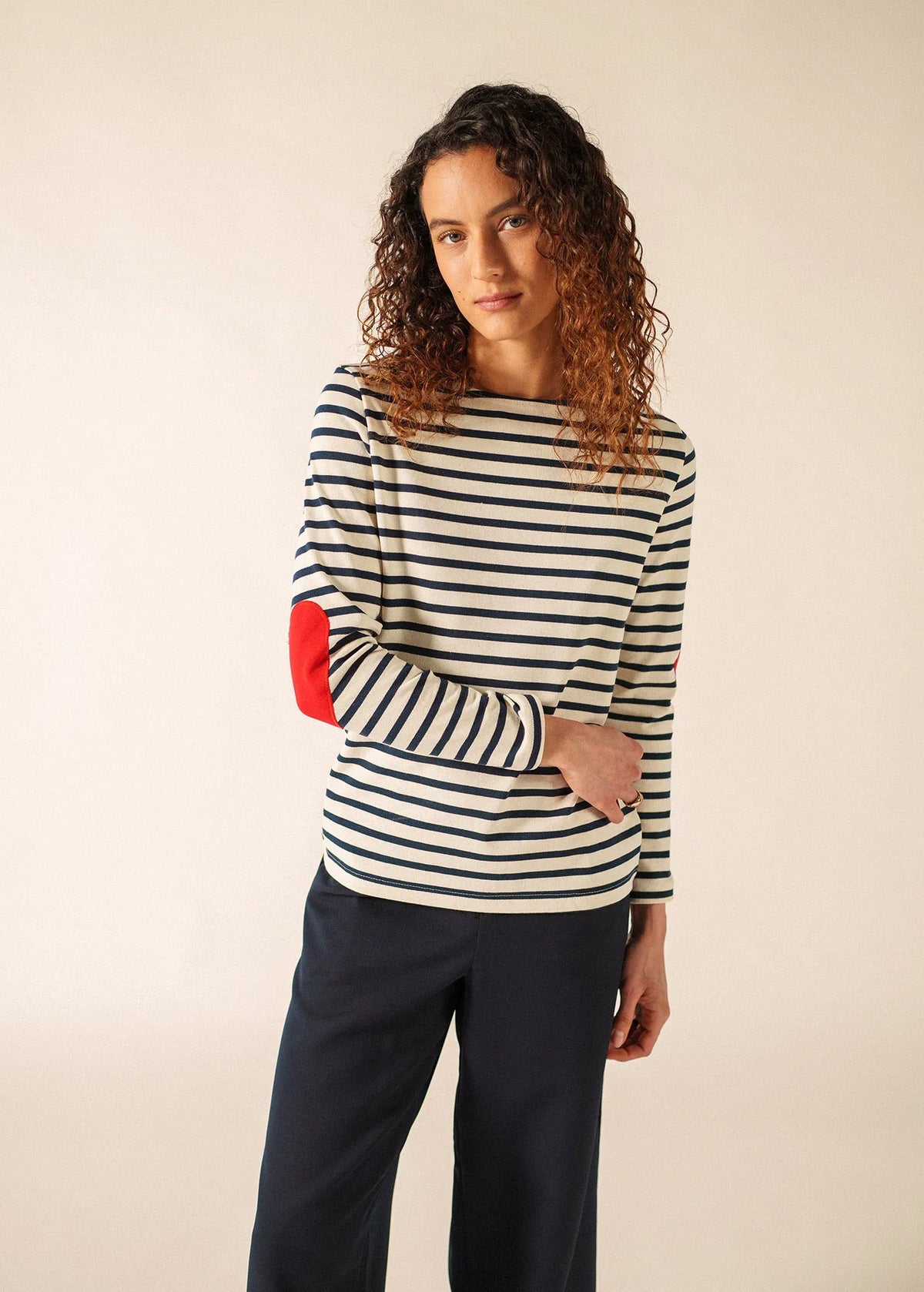 ECRU / NAVY