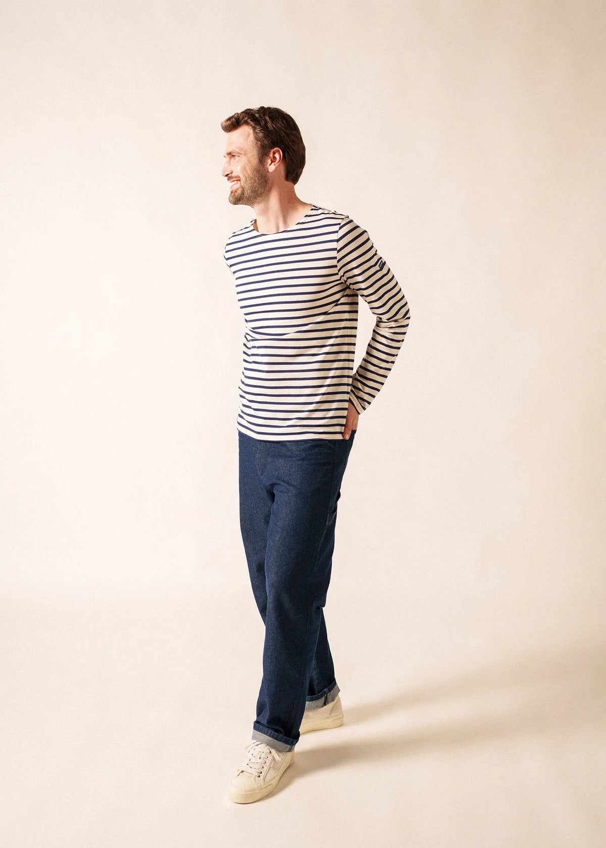 ECRU / NAVY