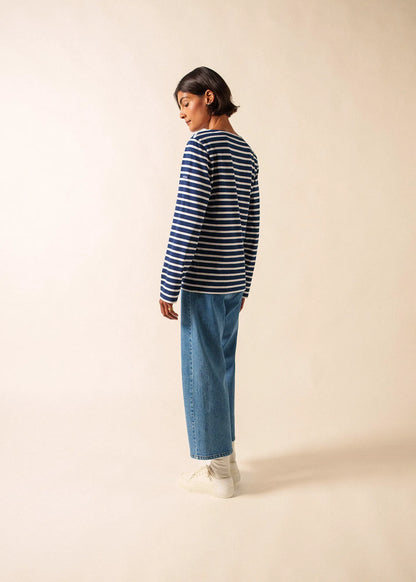 NAVY / WHITE