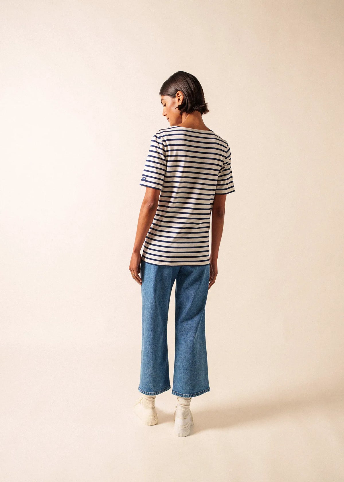 ECRU / NAVY