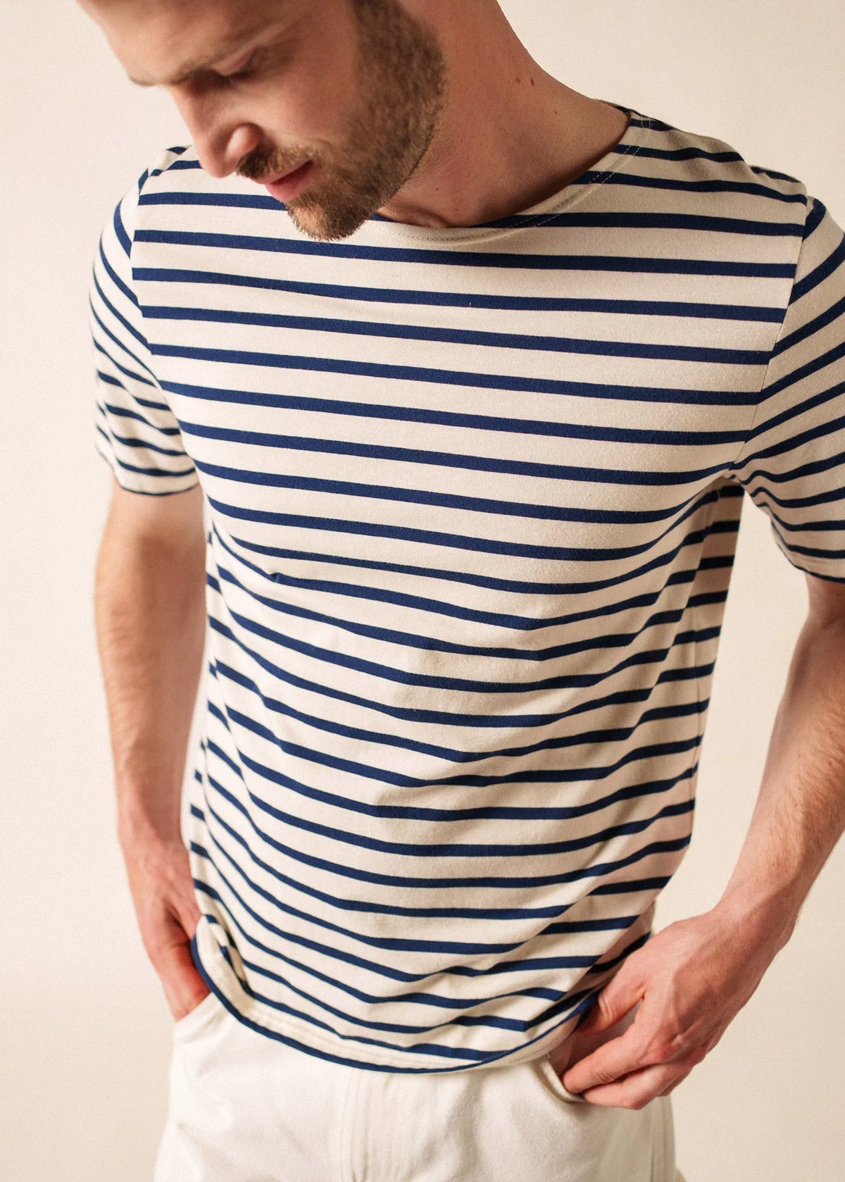 ECRU / NAVY