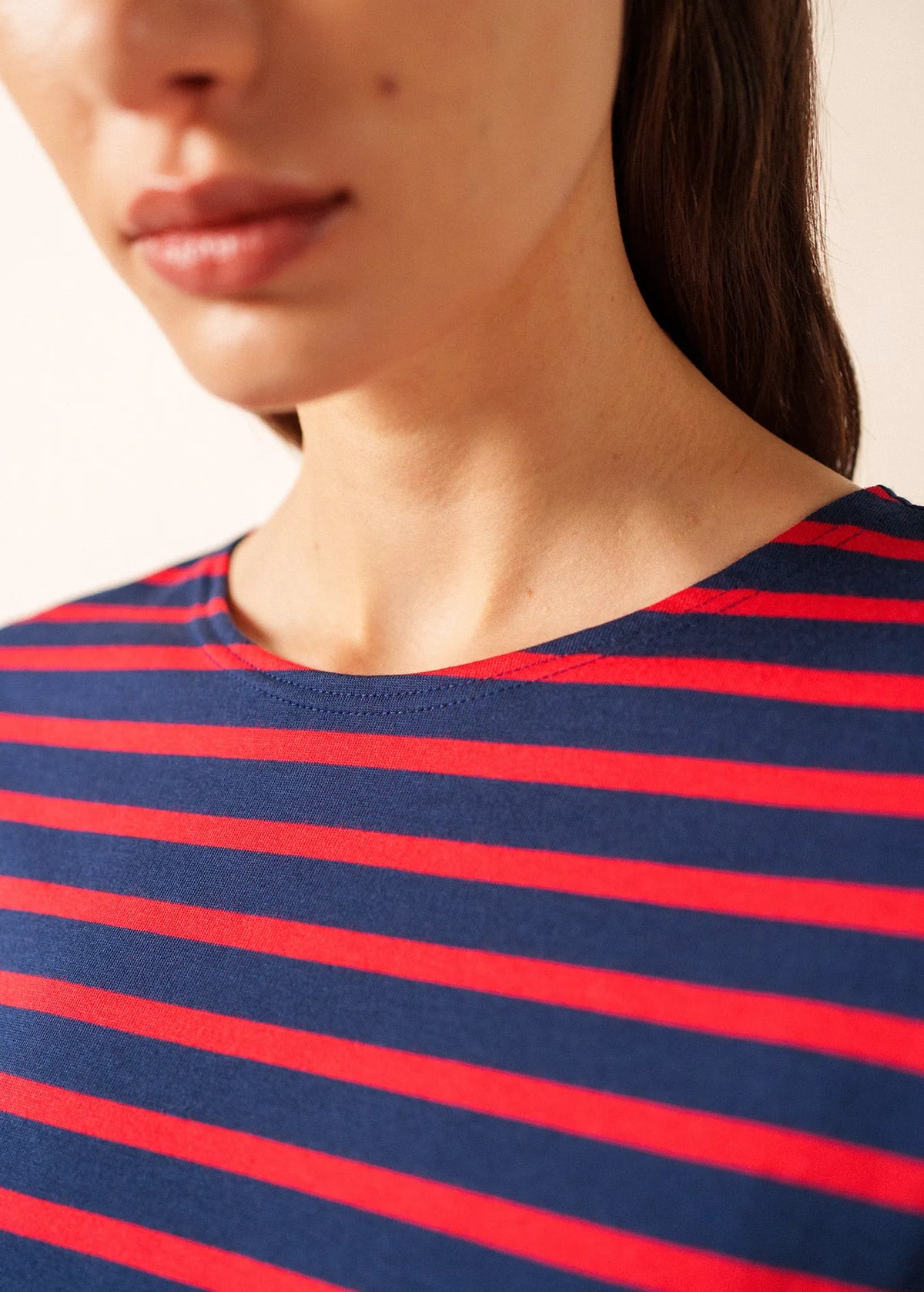 NAVY / RED