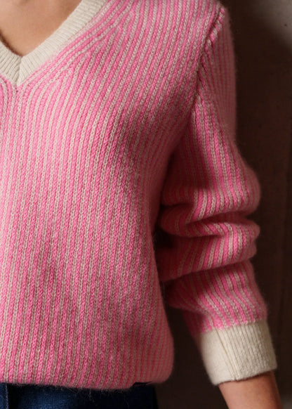 WINTER WHITE / BRIGHT PINK