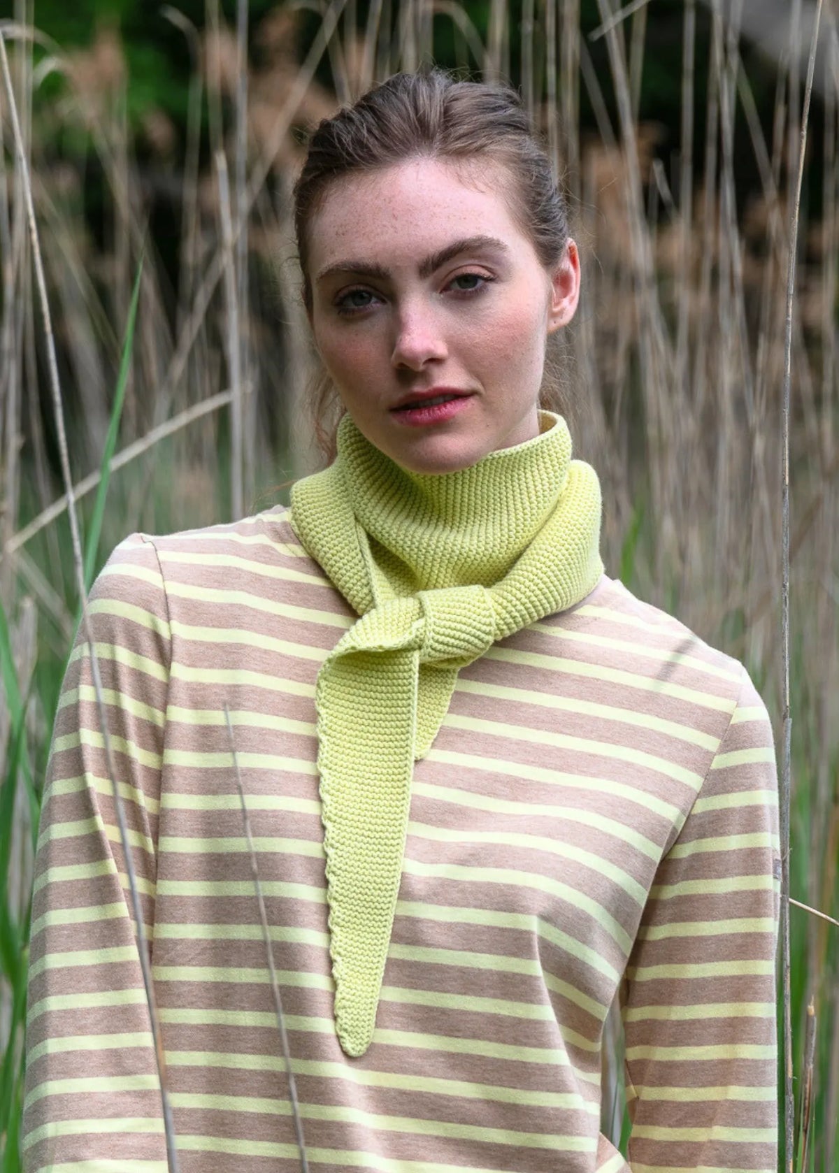 BUTTER YELLOW