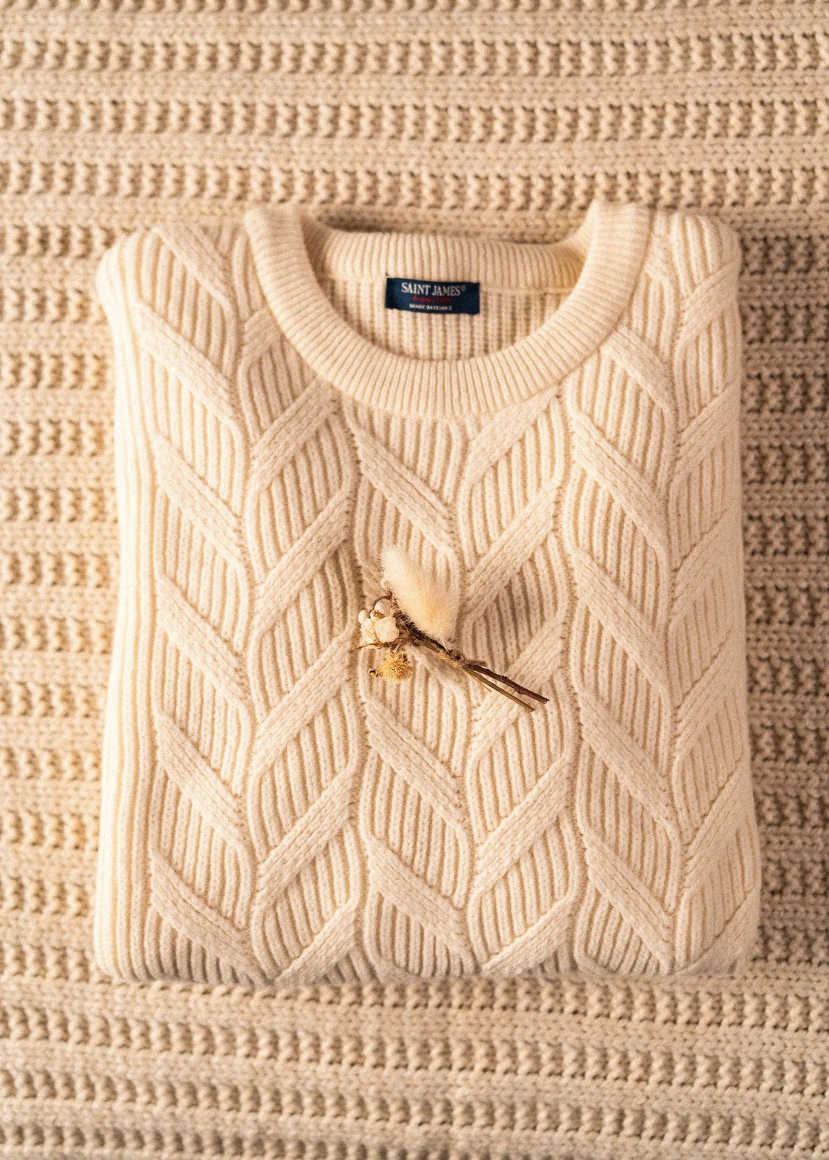 WINTER WHITE